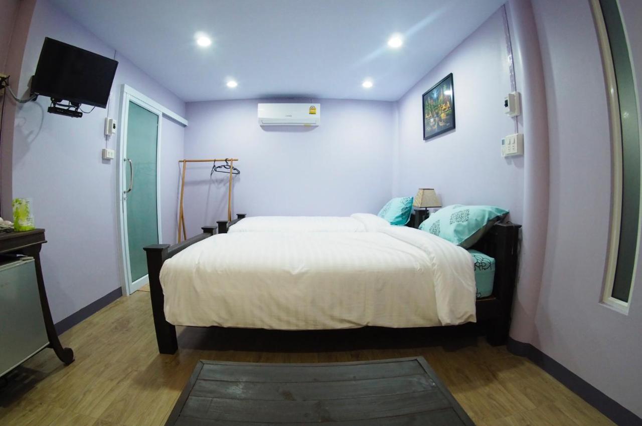 Pan Din Boutique Guest House プラナコーン・シー・アユタヤ エクステリア 写真