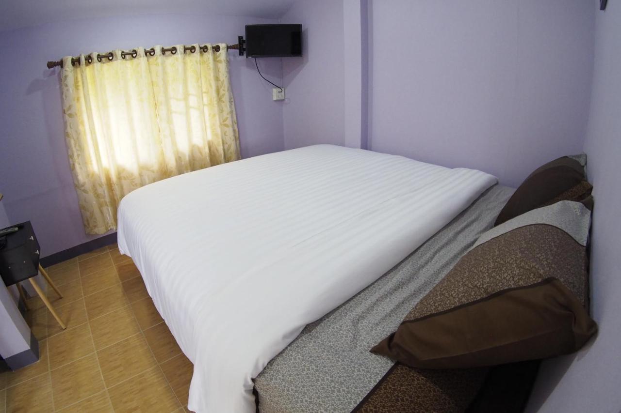Pan Din Boutique Guest House プラナコーン・シー・アユタヤ エクステリア 写真