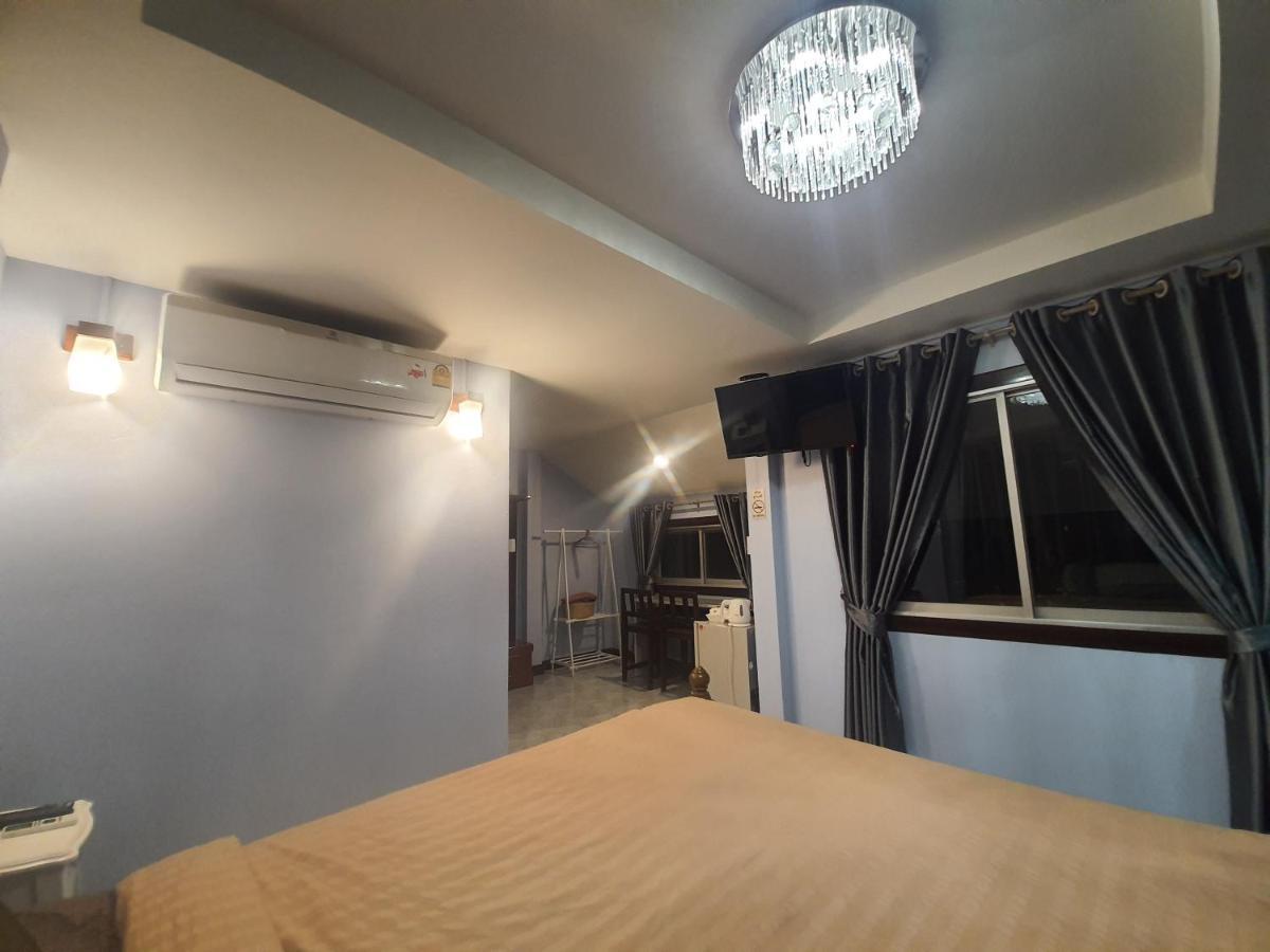 Pan Din Boutique Guest House プラナコーン・シー・アユタヤ エクステリア 写真